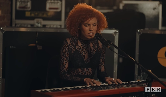 Mi voz también en solitario